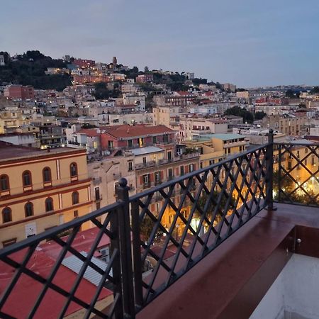 Faccia Gialla Napoli Casa Vacanze Εξωτερικό φωτογραφία