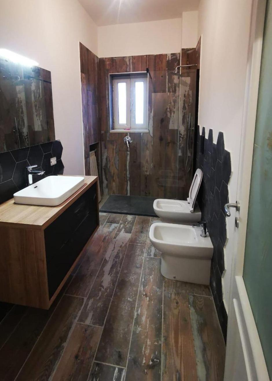 Faccia Gialla Napoli Casa Vacanze Εξωτερικό φωτογραφία